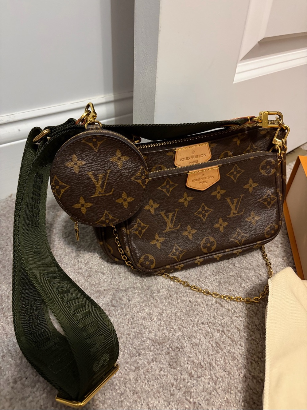 Louis Vuitton Multi Pouchette